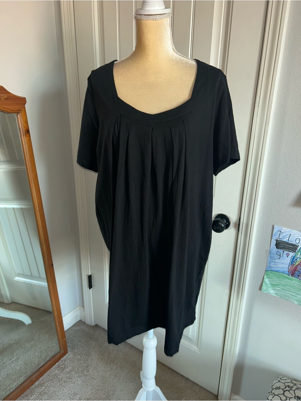 NEW Roaman's Black Short-Sleeve Pleated Scoop Neck Tunic Sz 22/24